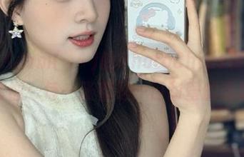 最新Aram(아람)的PhotoChips覆盆子酒套图：每一张都是一口甜蜜的诱惑！