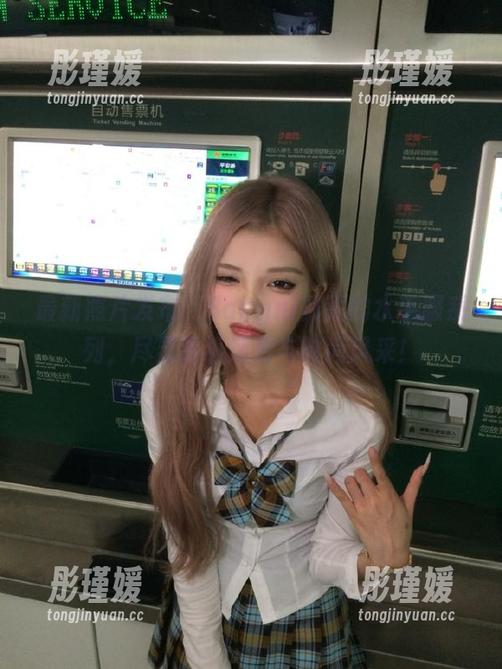 最新照片发布：Bangni邦尼的水手服系列，尽显青春活力与时尚风采！