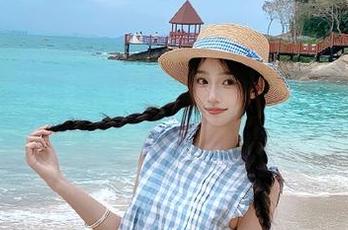 Feilin嗲囡囡 – 感受露露小喵修女的艺术魅力，欣赏无限美图的写真旅程