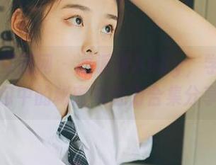 GIRLT果团网 – 邂逅甜Abby，学姐写真图包中的秘密与魅力合集分享！