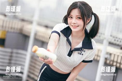 万千职场风采：Hachi小芭的私房职业装原图大揭秘