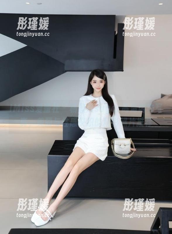 IMiss爱蜜社 - 杨晨晨sugar高清内衣写真，美丽与性感交织的精彩照片推荐