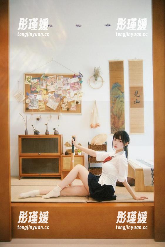 IMiss爱蜜社 - 黄乐然眼镜写真盛宴，网盘独家下载地址，让你轻松收藏她的美丽瞬间！