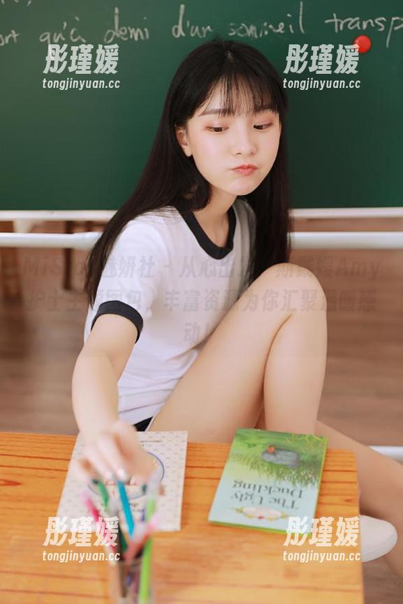 MiStar魅妍社 - 从心出发：斯戴媛Amy护士主题图包，丰富资源为你汇聚温暖感动！