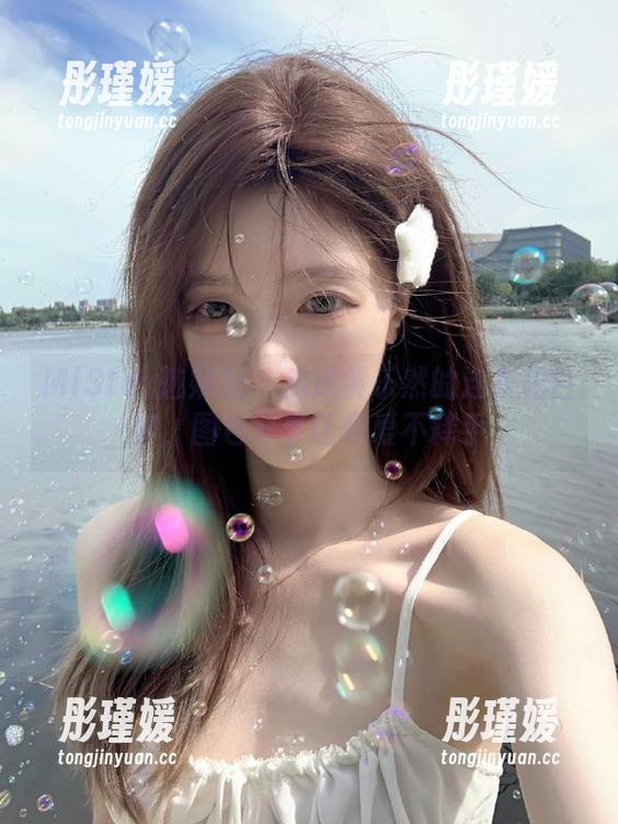 MiStar魅妍社 - 走进黄乐然的连衣裙世界，图包分享让你爱不释手