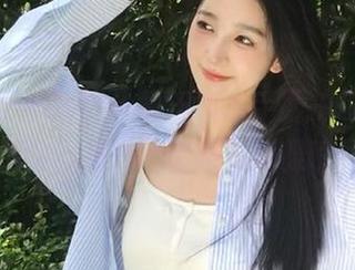MiStar魅妍社 – 黄乐然水手服拍摄，私房美图记录她的甜美与优雅瞬间