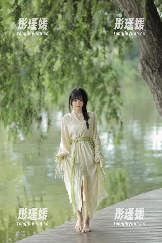 MyGirl美媛馆 - 震撼来袭！Evelyn艾莉灰丝新作作品更新，捕捉她瞬间的迷人与动人心弦！