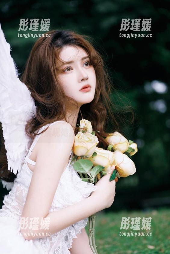 PANS摄影 - 美惠子浴室写真原图分享：展现她独特的生活美学