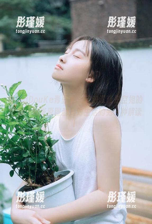 QingDouKe青豆客 - 走进谭晓彤空姐的世界：每张原图都是对生活的另一种解读！