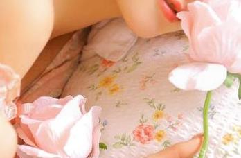 UGirls尤果网 – Zora若拉专属秘书写真合集，全高清下载送给每一位粉丝！