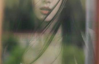 UGirls尤果网 – 乔依琳全套校服写真，带你重温校园里的青春岁月与美好回忆
