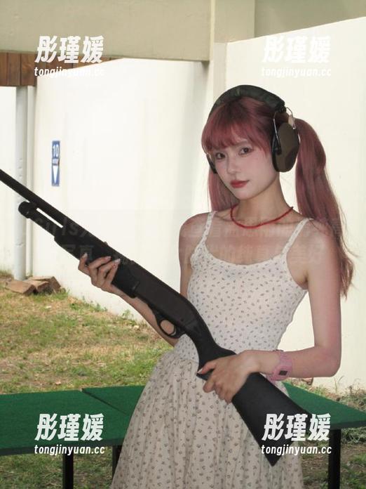 UGirls尤果网 - 在线查看孟思雨的清纯高清写真，拥抱少女时代的纯真与美好