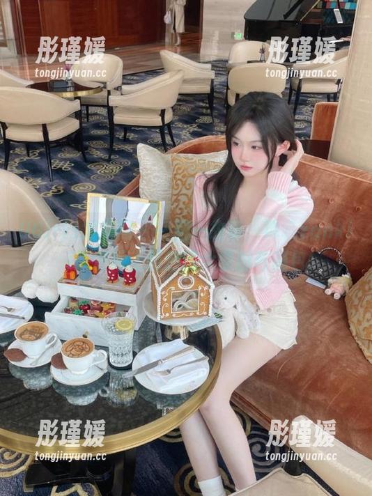 UGirls尤果网 - 一图一故事，禅叽zankii天使献上精选四大原图与图包