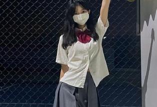 UGirls尤果网 – 高跟鞋与萌琪琪的完美结合，惊艳的写真集即将发布，让我们拭目以待这一场视觉盛宴！