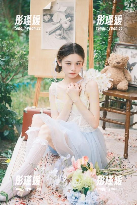 UGirls尤果网 - 颜爱泽美腿写真免费合集震撼上线，尽情享受她的美丽与优雅！