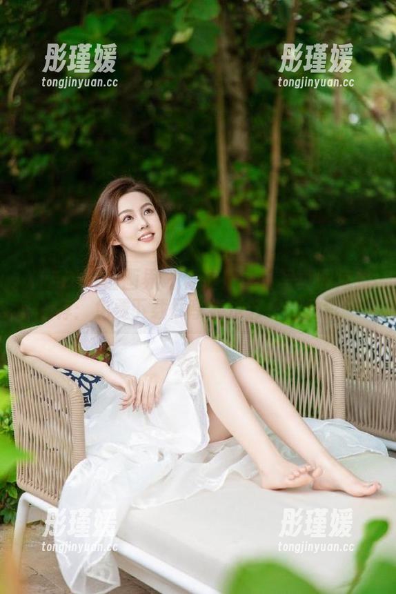 XIAOYU语画界 - 杨晨晨黑白写真图库推荐：免费下载尽享视觉艺术的异彩