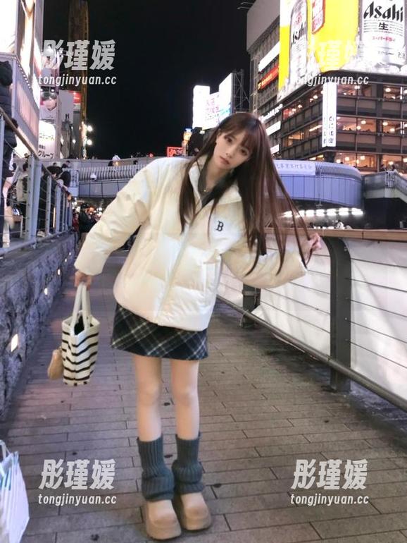 XIAOYU语画界 - 高清定格：苏曼兮的居家写真作品，捕捉真实的居家时光