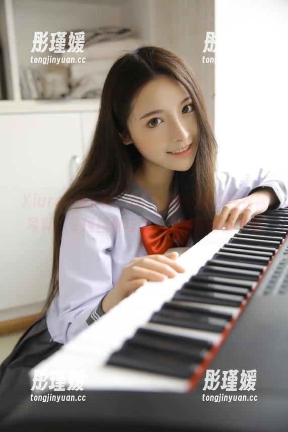 Xiuren秀人网 - fairy如歌夏季连衣裙写真，专属图包与高清原图等你来下载