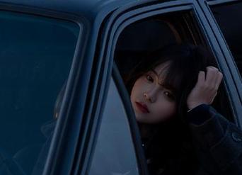 Xiuren秀人网 – 最新分享：外科TEL女友写真集，记录美好时光与梦幻般的画面