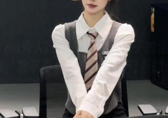 Xiuren秀人网 – 奶茶味的包子的清纯写真集，独享专属资源，绽放青春的光彩