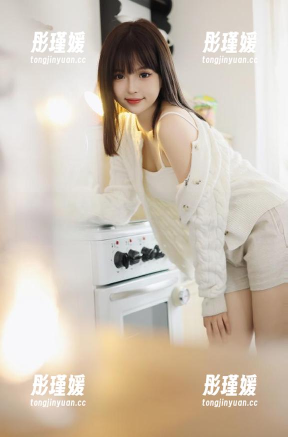 Xiuren秀人网 - 精选美图：戴允祺zoe修女风格写真带你走入梦幻世界