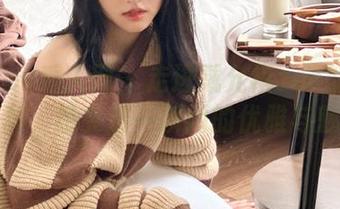 Xiuren秀人网 – 走进戴允祺zoe的美足写真，感受那一瞬间的优雅与魅力
