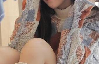 Xiuren秀人网 – 杨晨晨香槟色礼裙的璀璨之路：值得收藏的作品集资源