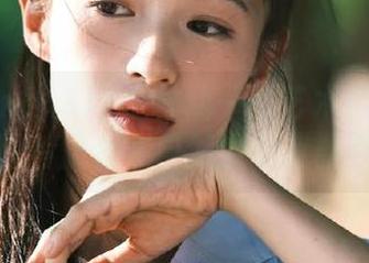 Xiuren秀人网 – 林幼一的艺术裸足：精选图片展现在自然中的优雅姿态