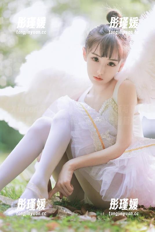 Xiuren秀人网 - 林悠悠夏天清新写真集精选：在阳光下绽放青春的华丽篇章