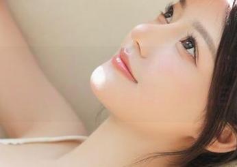 Xiuren秀人网 – 软糖爱喝奶带你探秘户外，无圣光精美写真套图，展现自然风情