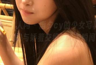 Xiuren秀人网 – 雨夕cy的少女写真精选：优雅与娇羞交织的唯美瞬间