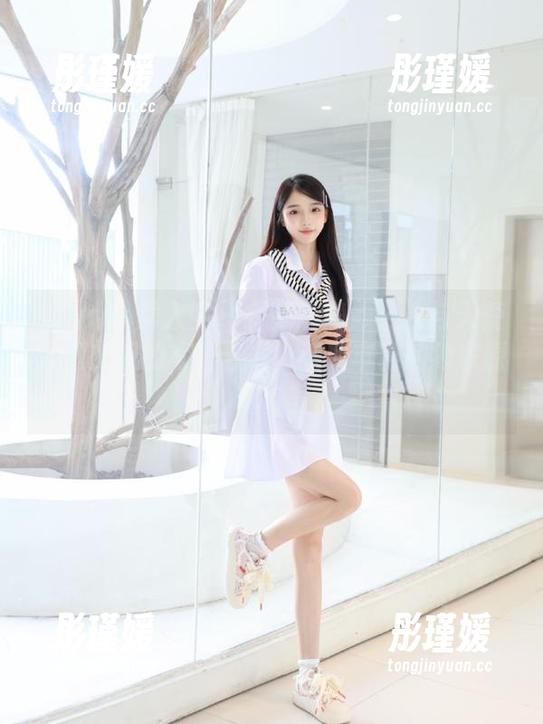 Xiuren秀人网 - 探寻《静颜宁》与天使主题交织的写真艺术，获取丰富的独家原图资源
