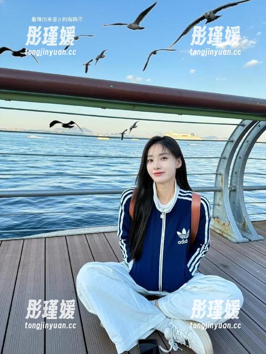 YITUYU艺图语 - 小多多要爆富最新美足作品震撼发布，尽情享受视觉美的盛宴！