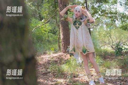 万圣小恶魔主题写真集：Yiko湿润兔兔兔班车的精彩影像