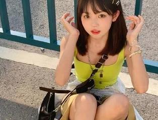 YouMi尤蜜荟 – 天台上的魅力：Carol周妍希奉上精选写真，让你一见倾心