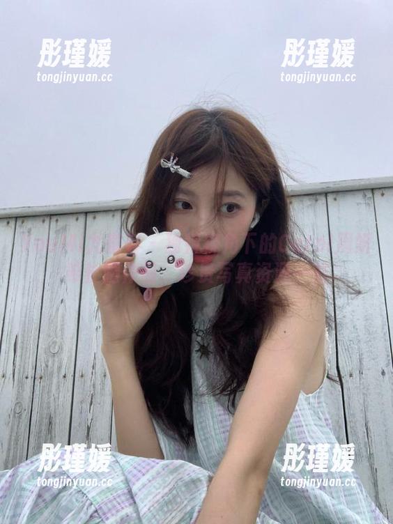 YouMi尤蜜荟 - 独特视角下的Carol周妍希长腿作品，珍贵写真资源一览