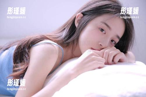 YouMi尤蜜荟 - Emily尹菲修女全新摄影作品，网盘内惊艳合集绝对让你眼前一亮！