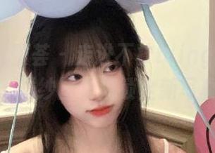 YouMi尤蜜荟 – 走进不柠bling的无圣光世界，婚纱图集解锁全新写真风格