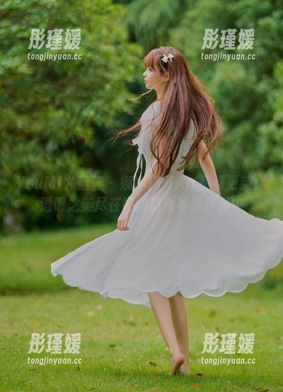 YouMi尤蜜荟 - 娜娜TINA作品集更新：透明之美尽在她的最新写真作品中