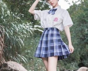 YouMi尤蜜荟 – 玥儿玥er短裙写真全网独家，免费照片等你来欣赏和分享！