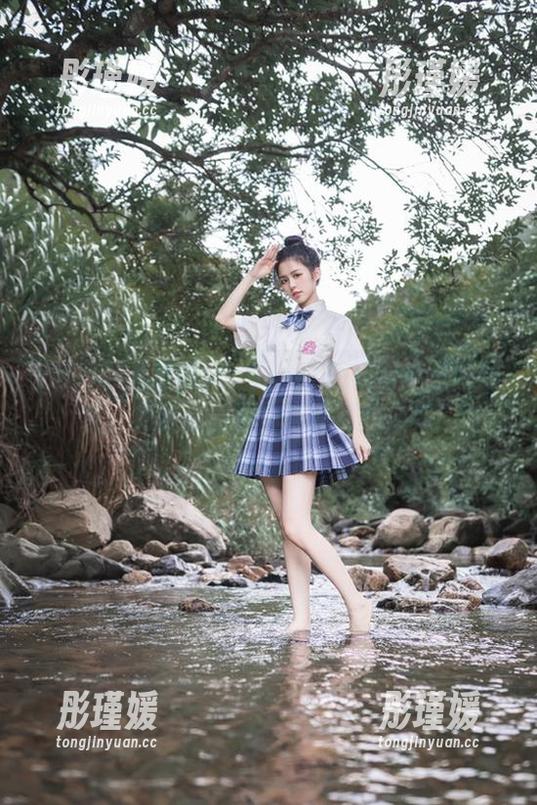 YouMi尤蜜荟 - 玥儿玥er短裙写真全网独家，免费照片等你来欣赏和分享！