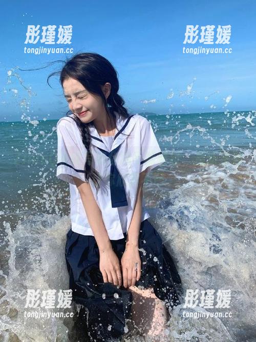 ZinieQ清纯写真你绝不能错过，最新系列让你欣赏不已