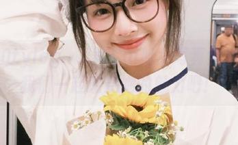 beautyleg – ChiChi修女写真全集：让我们一起感受她的魅力吧！