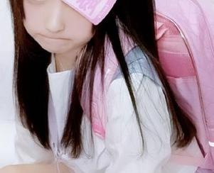 beautyleg – 了解Dora眼镜背后的故事：分享她心血结晶的作品集
