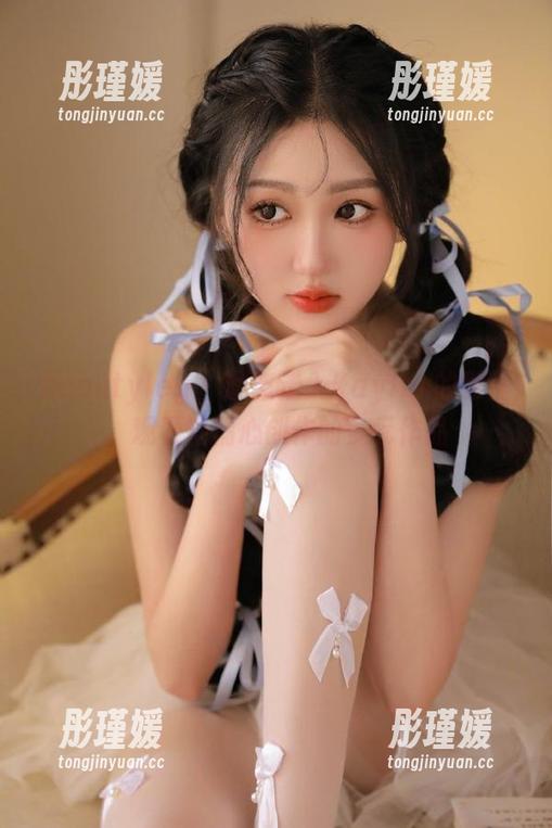 beautyleg - 邀您走入Kaylar的教室，观看她精心创作的多元作品