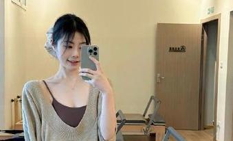 beautyleg – 走进Mimoko教室，欣赏最新写真合集中的每一份动人瞬间