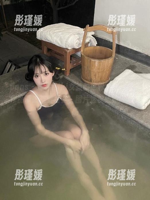 pans - 探寻Kiki女孩的世界，独特写真作品带来视觉盛宴，图片透视她的内心情感
