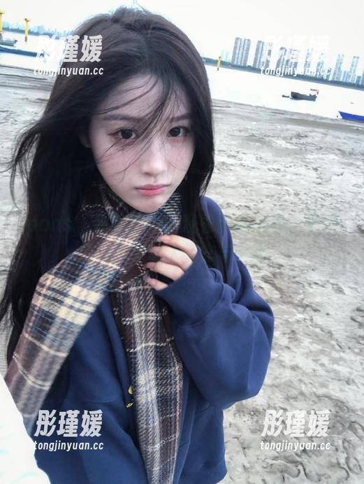pans - 独特魅力，观看微妮御姐主题图片，尽享动人姿态与风格！