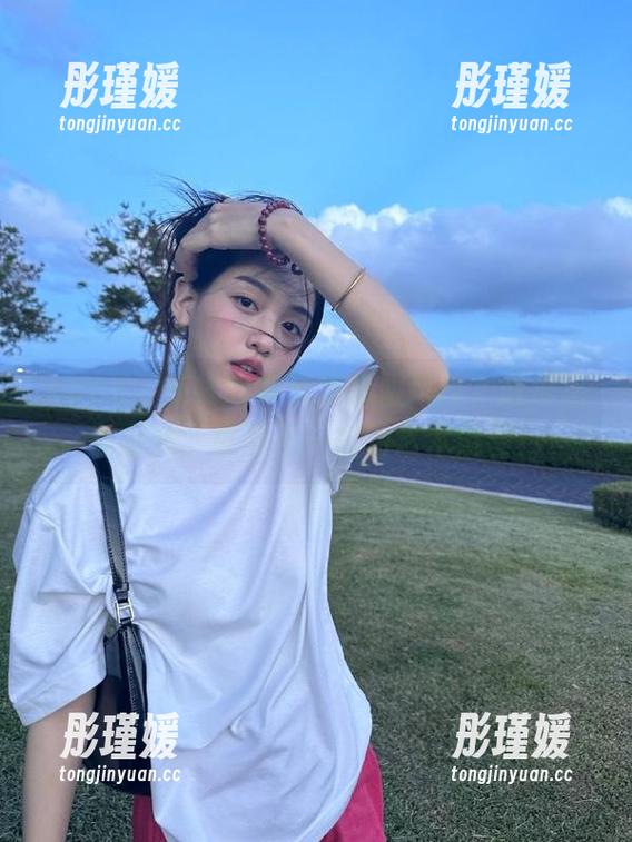 pans - 在线欣赏思妍御姐风格，透过这些图片，感受不一样的艺术氛围！