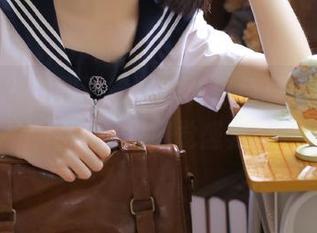 pans – 立即下载木木的白色写真图集，尽享免费视觉盛宴！
